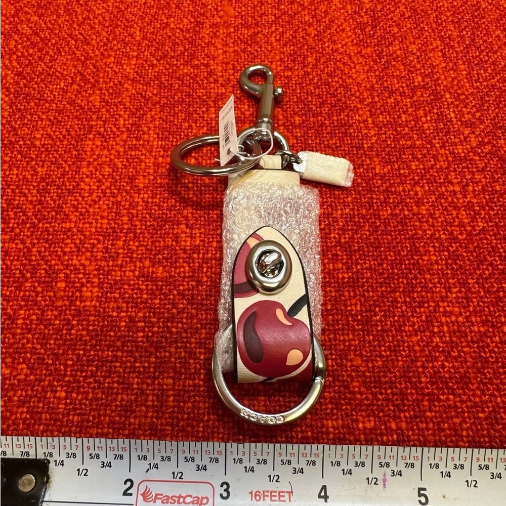 ❤️❤️❤️Authentic Coach Cherry bag charm ❤️❤️❤️ - Picture 11 of 11